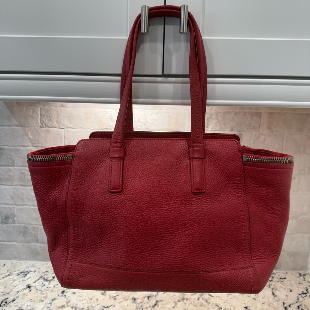 Salvatore Ferragamo EUC Verve Vintage Red Calfskin Leather Satchel - Picture 2 of 13